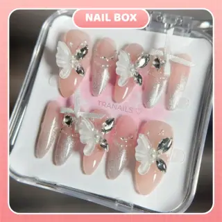 Ảnh 1 Nail box Bướm Hồng Nhũ