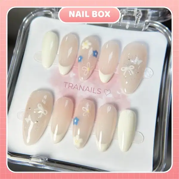 Nail box Hoa Kem Nhẹ