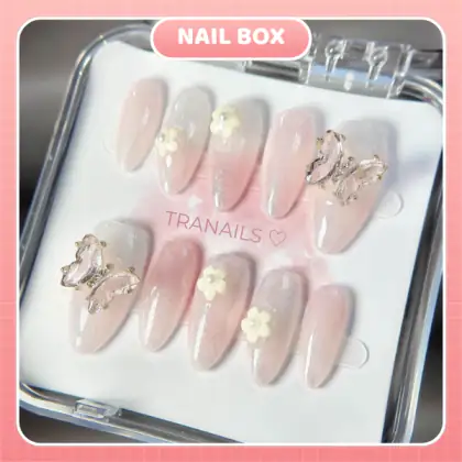 Nail box cánh bướm
