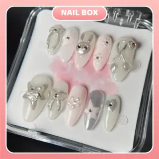 Ảnh 1 Nail box Vibe Tiểu Thư
